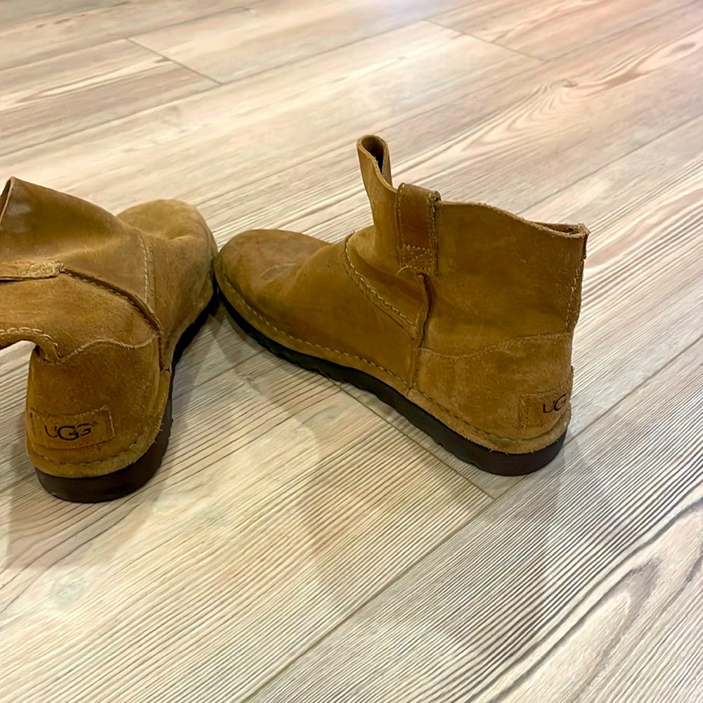 Ugg